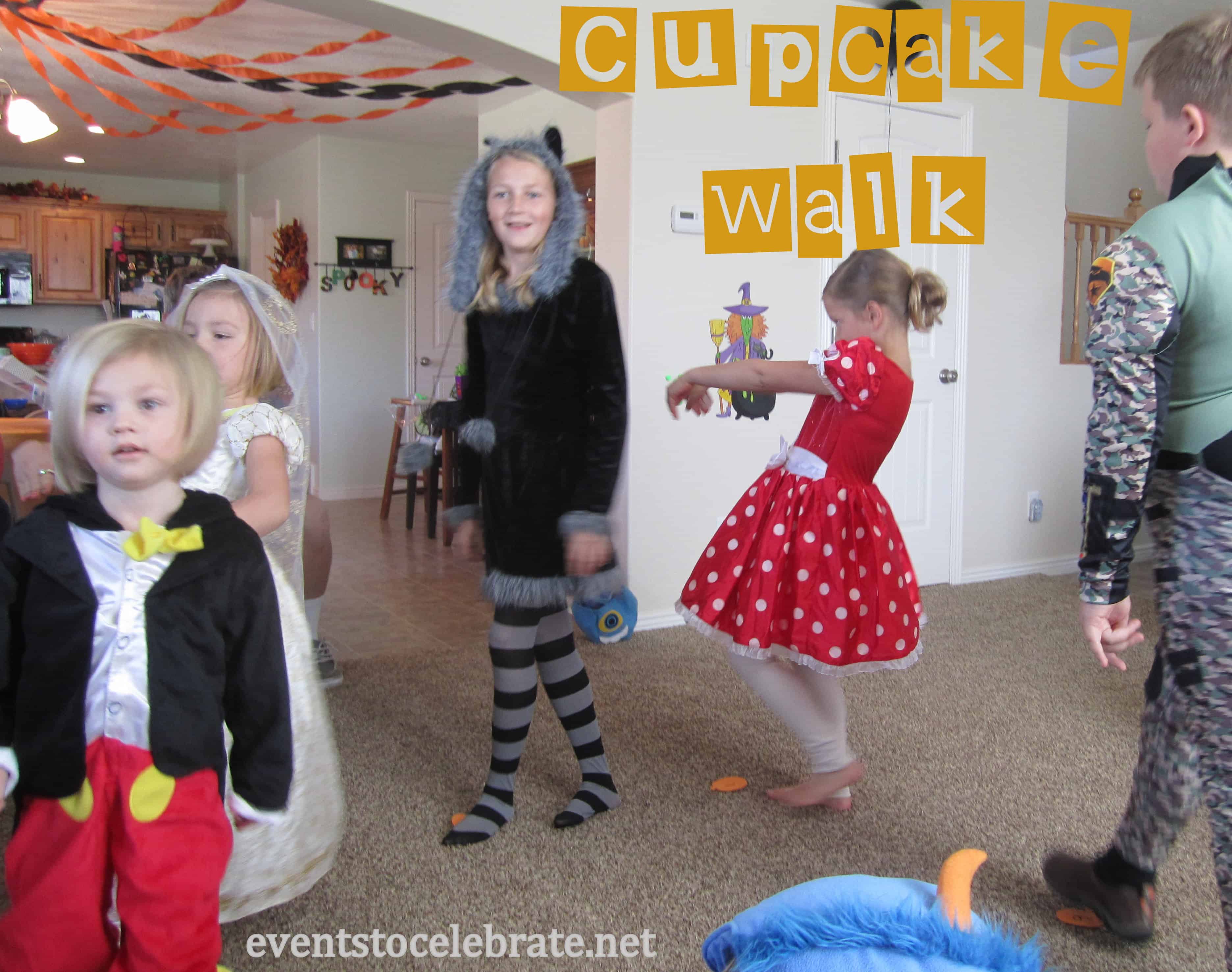 Halloween Party Acitivity - Cupcake Walk