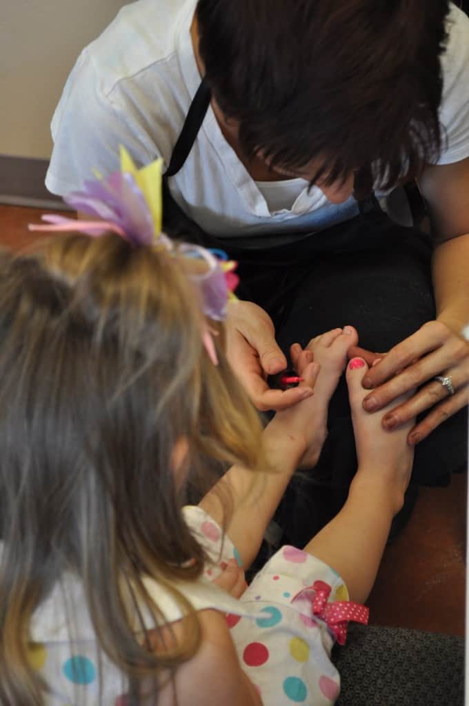 Princess Birthday Party - Fingernail painting