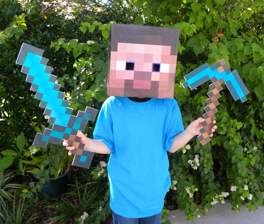 Minecraft sword tutorial. How to make a Minecraft sword for under $5
